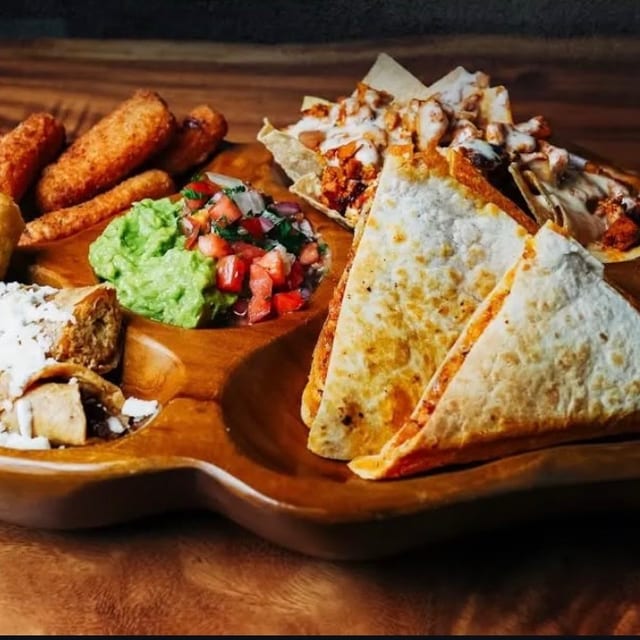 La Campana Platter.