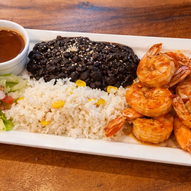 Camarones al Gusto.